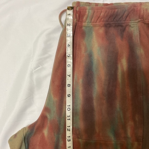 -STUSSY MEN’S DYED EASY SHORTS,RUST, LARGE. - Picture 5 of 7